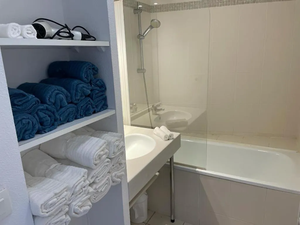 Apartment Le Breizhir Ou Appartement Bord De Mer Avec Piscine Plougonvelin France
