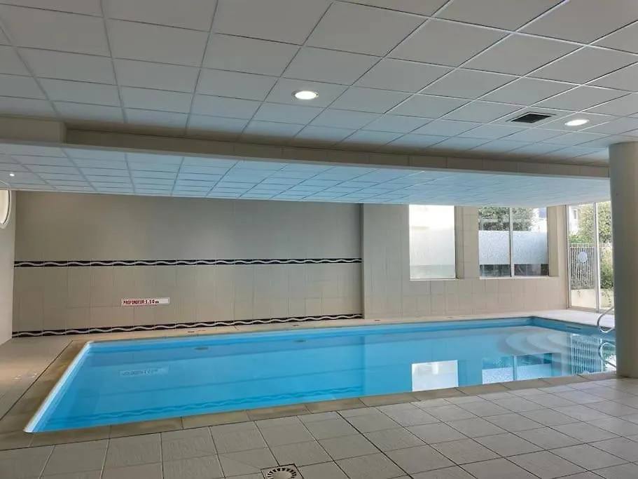 Le Breizhir Ou Appartement Bord De Mer Avec Piscine Plougonvelin Apartment